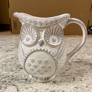 Owl Pitcher!
